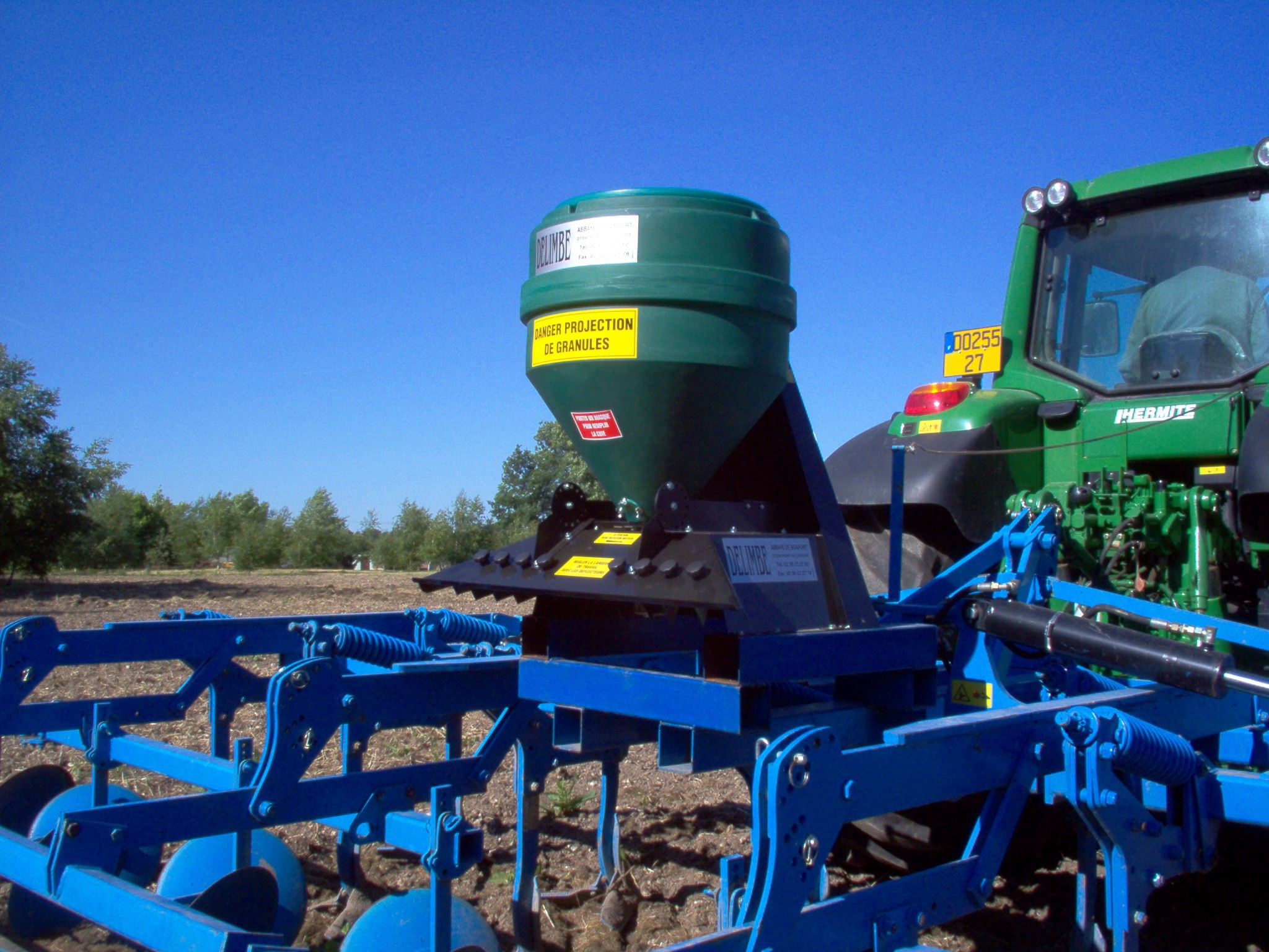 Spécial déchaumeur